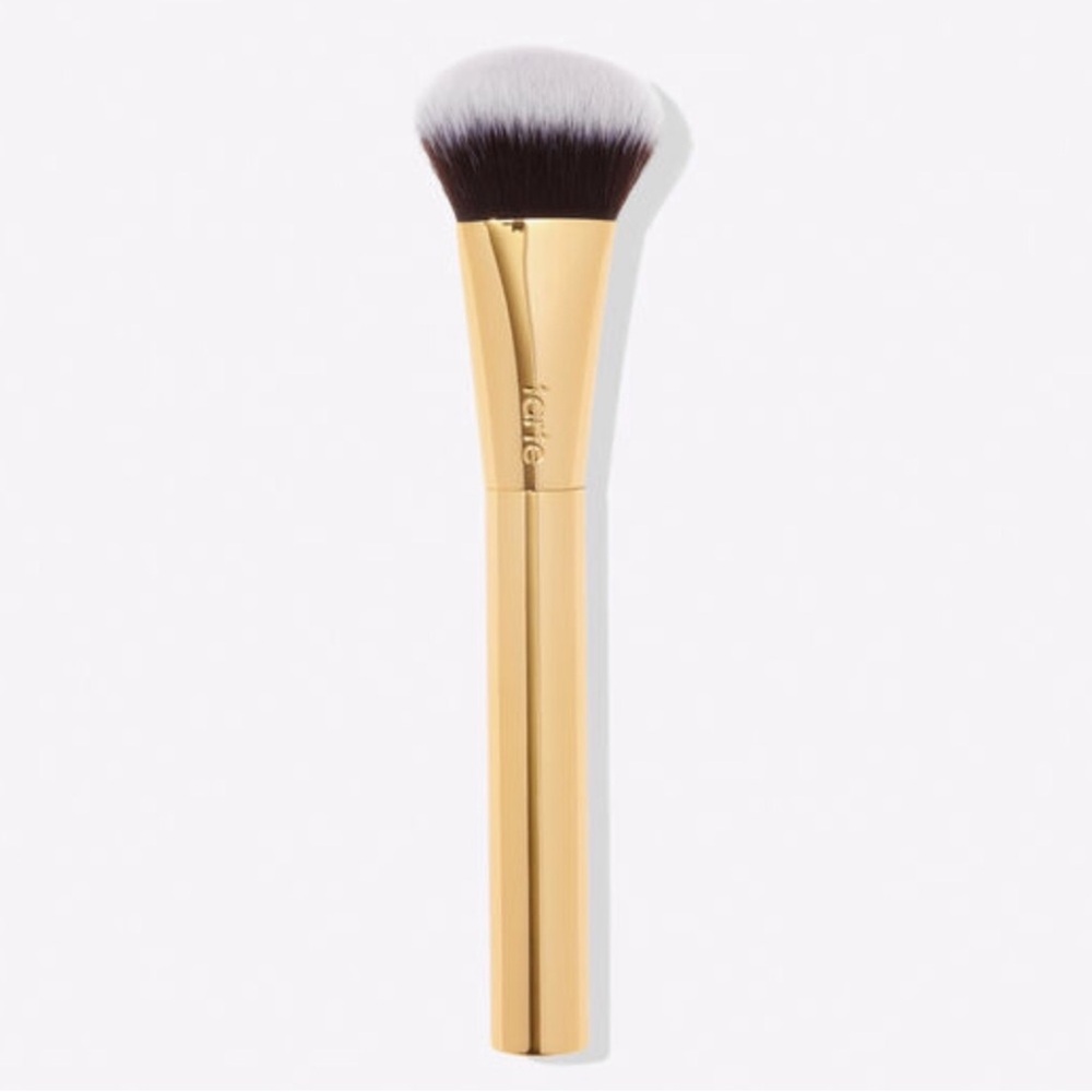 Tarte face tape™ blurring foundation brush NWT
